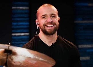 Ida do baterista do Sepultura para o Slipknot ainda reverbera, após um ano, e traz à tona casos afins entre bandas