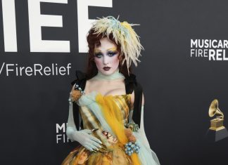 Grammy 2025: veja FOTOS do tapete vermelho e premiação