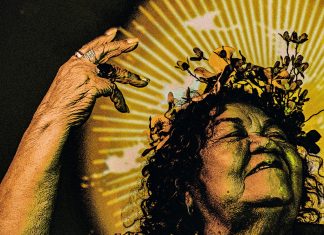 Dona Onete segue aos 85 anos como lenda viva da Amazônia em single solo e em feat com o cantor paraense Aqno