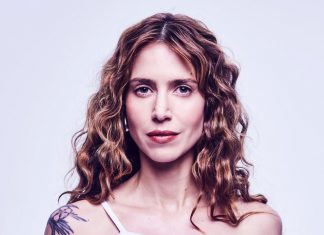 Mel Lisboa, a mais completa tradução de Rita Lee em cena, estreia no Rio em março show com músicas da artista