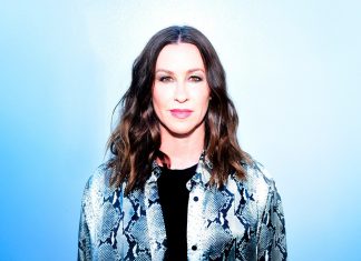 Como Alanis Morissette chega ao Lolla? Cantora teve problemas com fama, machismo e ‘raiva feminina’