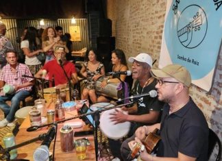 Conduzidas por sambistas argentinos, rodas de samba do Brasil viram fenômeno musical em Buenos Aires