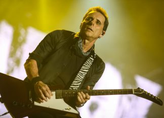 Tony Bellotto, guitarrista dos Titãs, diz ter câncer no pâncreas e passará por cirurgia