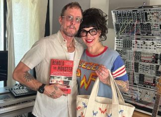 Escritora Jillian Lauren, mulher de baixista do Weezer, leva tiros de policiais que procuravam suspeitos