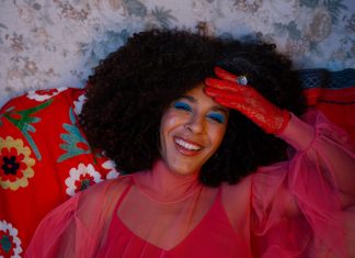 Josyara propaga palavras e ritmos ao redor do sol que ilumina ‘Avia’, álbum autoral de sonoridade e poética quentes