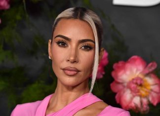 ‘Ladrões vovôs’ vão a julgamento por roubo de joias de Kim Kardashian