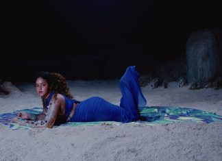 Rachel Reis se firma no país do suingue tropical com o álbum ‘Divina casca’