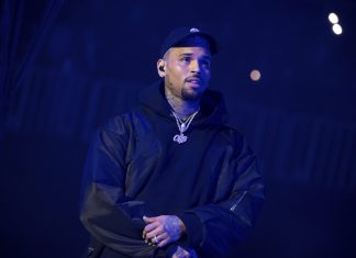 Chris Brown é preso no Reino Unido, diz site