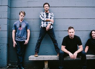 É #FAKE que Pearl Jam anunciou shows no Brasil em setembro; golpe envolve venda de ingressos falsos