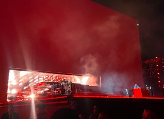 Anitta, Gil e Tyla fazem mini festival, de marca, para plateia morna de famosos