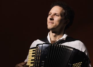 Discípulo de Oswaldinho do Acordeom, Pablo Moura manda baiões e frevos de Pernambuco para o mundo em álbum autoral programado para setembro