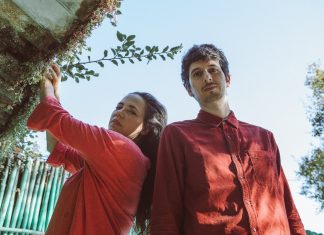 Marcelo Segreto se junta com Tiê no canto de cinco músicas de álbum solo inspirado em filme de Terrence Malick