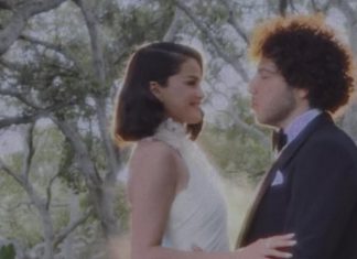 Selena Gomez e Benny Blanco se casam; veja fotos