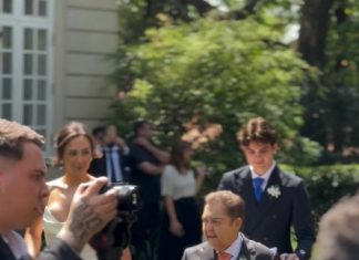 De cadeira de rodas, Faustão leva filha ao altar em casamento neste sábado