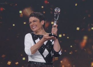 Quem é o jovem com deficiência intelectual complexa que desenhou vestido que Sandra Annenberg usou em premiação no Domingão