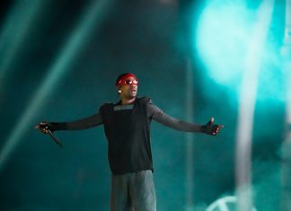 The Town 2025 começa com Travis Scott, trap brasileiro e repertório histórico de Lauryn Hill