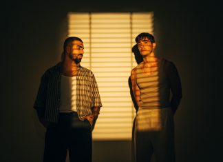 Duo OutroEu lança ‘Quarto’, álbum com ‘as coisas que a gente gosta de sentir’