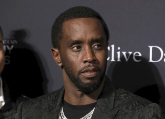 ‘Diddy’ Combs é transferido de prisão para cumprir sentença nos EUA