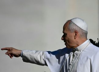 Papa Leão receberá Cate Blanchett e outras estrelas de Hollywood no Vaticano