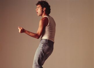 Retrospectiva 2025 – Série documental sobre Cazuza fecha ano em que artista esteve em foco nas telas e na avenida