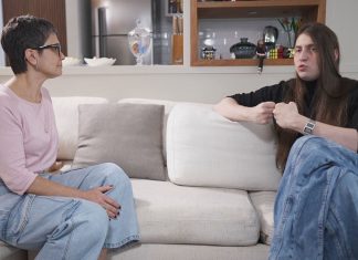 Felca: tímido e recluso, conheça o jovem por trás do fenômeno