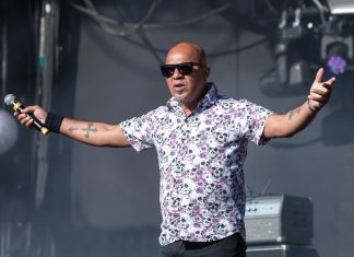 Clemente, do Inocentes e da Plebe Rude, passa por cirurgia cardíaca de emergência após mal-estar antes de show