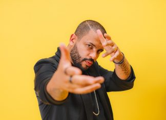 Projota é entrevistado no g1 Ouviu ao vivo desta quarta-feira (10)