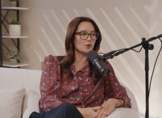 Bruce Willis não sabe que tem demência, diz esposa durante entrevista a podcast