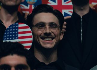 ‘Marty Supreme’ se empolga com começo incrível e insiste em repetir confusões cansativas; g1 já viu