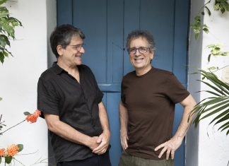 Irmãos Chico e Mario Adnet solidificam a parceria em ‘Falso antigo’, álbum que chegará em março com as vozes de Roberta Sá, Mosquito e Pedro Miranda