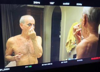 Ney Matogrosso tira a máscara em documentário focado na criação do enredo ‘Camaleônico’ da Imperatriz