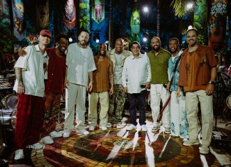 Turma do Pagode canta o repertório de Zeca Pagodinho em álbum com o calor e a espontaneidade das rodas de samba