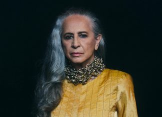 Maria Bethânia volta à canção de Tom Jobim e Vinicius de Moraes em feat bilíngue com a artista italiana Tosca