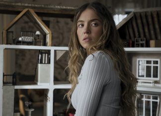 Sydney Sweeney revela que irmão está em missão no exterior e envia mensagens às tropas americanas