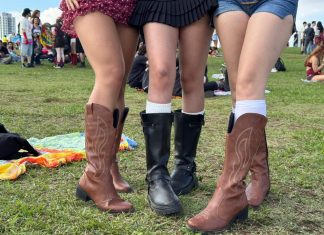 ‘Lamapalooza’: bota cowboy vira tendência no 1º dia de festival e ajuda fãs a enfrentar lama após chuva em SP
