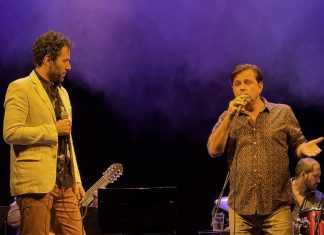 Alfredo Del-Penho e Pedro Paulo Malta formam uma dupla do’ telecoteco’ na cena graciosa do show ‘Bicudos dois’