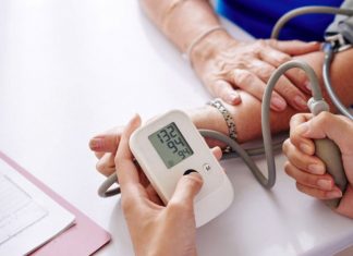 Governo do Tocantins abre seletivo para contratação de médicos com salários de até R$ 22 mil