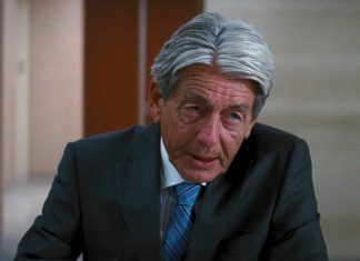 John Nolan, tio do diretor Christopher Nolan e ator em ‘Batman Begins’, morre aos 87 anos