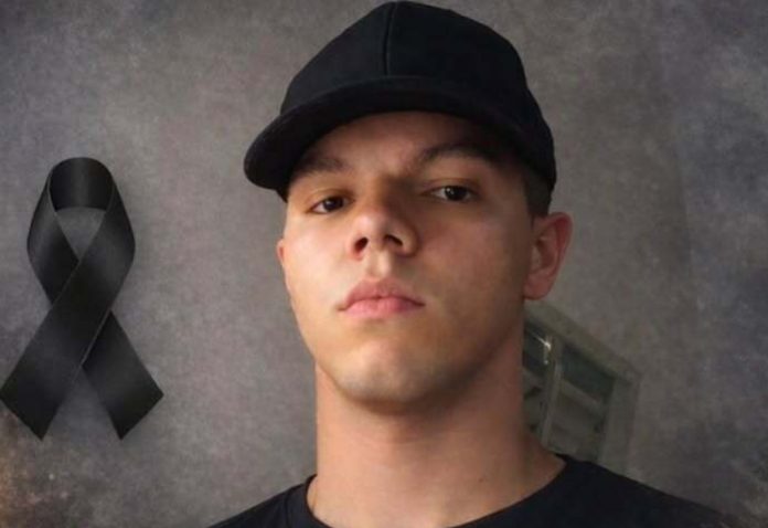 modelo-foto-fundo-borrado-16-2