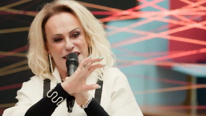 ‘Me acho linda, me acho gostosa’: Ana Maria Braga fala sobre autoestima aos 77 anos