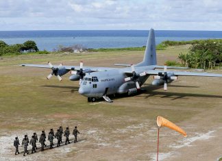 Sobreviventes saltaram de avião antes de explosão nas Filipinas