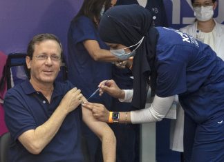 Covid-19: que países aprovaram terceira dose de vacina