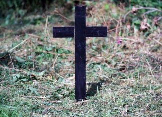 O mistério de torso de criança no Tâmisa que intriga polícia há 20 anos