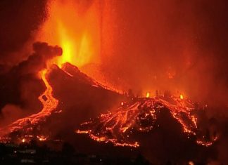 Lava de vulcão nas Canárias pode gerar gases tóxicos se chegar ao mar