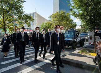 Na ONU, BTS incentiva vacinação contra a Covid-19 e lança clipe na sede das Nações Unidas