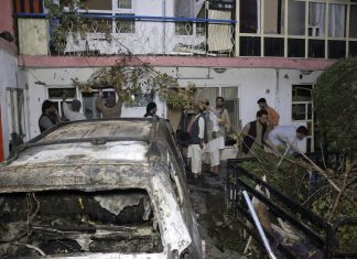 Investigação põe em dúvida presença de bomba em carro atacado pelos EUA no Afeganistão, diz jornal