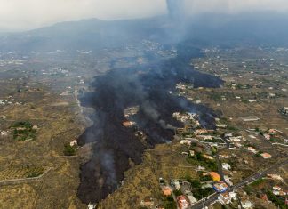 Espanha declara área do vulcão ‘zona de catástrofe’; vídeo de drone revela destruição em La Palma