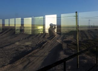 Polícia desmonta quadrilha que levava haitianos ilegalmente do Chile para os EUA