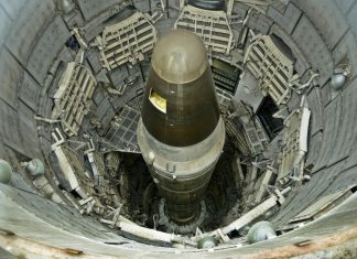 EUA revelam número de bombas nucleares após censura de Trump