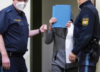 Alemão é julgado por castrar homens na mesa de sua cozinha
